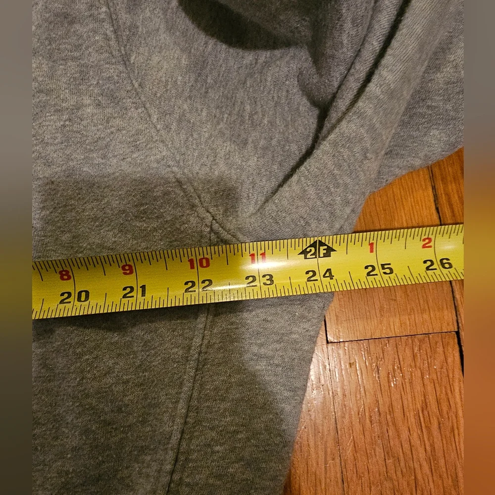 Nike Hoodie Gray Embroidered Logo Men’s Size L